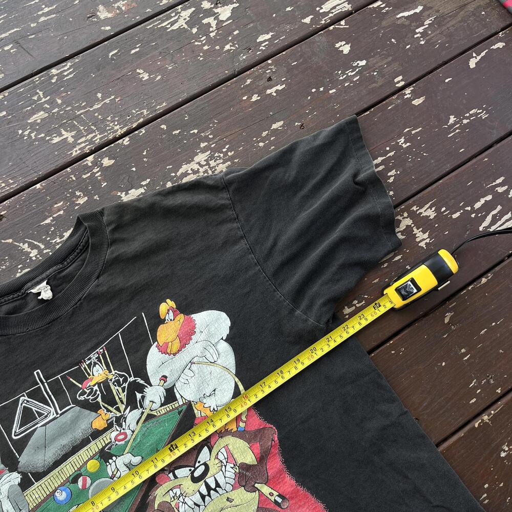 (XL) Vintage 90s Looney Tunes Taz Bugs Tweety Daffy Foghorn Pool T-Shirt - Picture 3 of 6